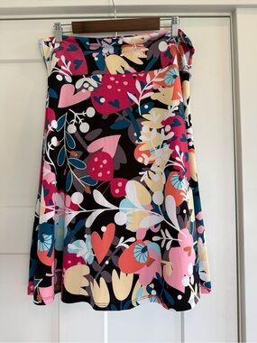 LuLaRoe Madison Skirt Black Floral Hearts Pleated Pocket A-Line Size XL